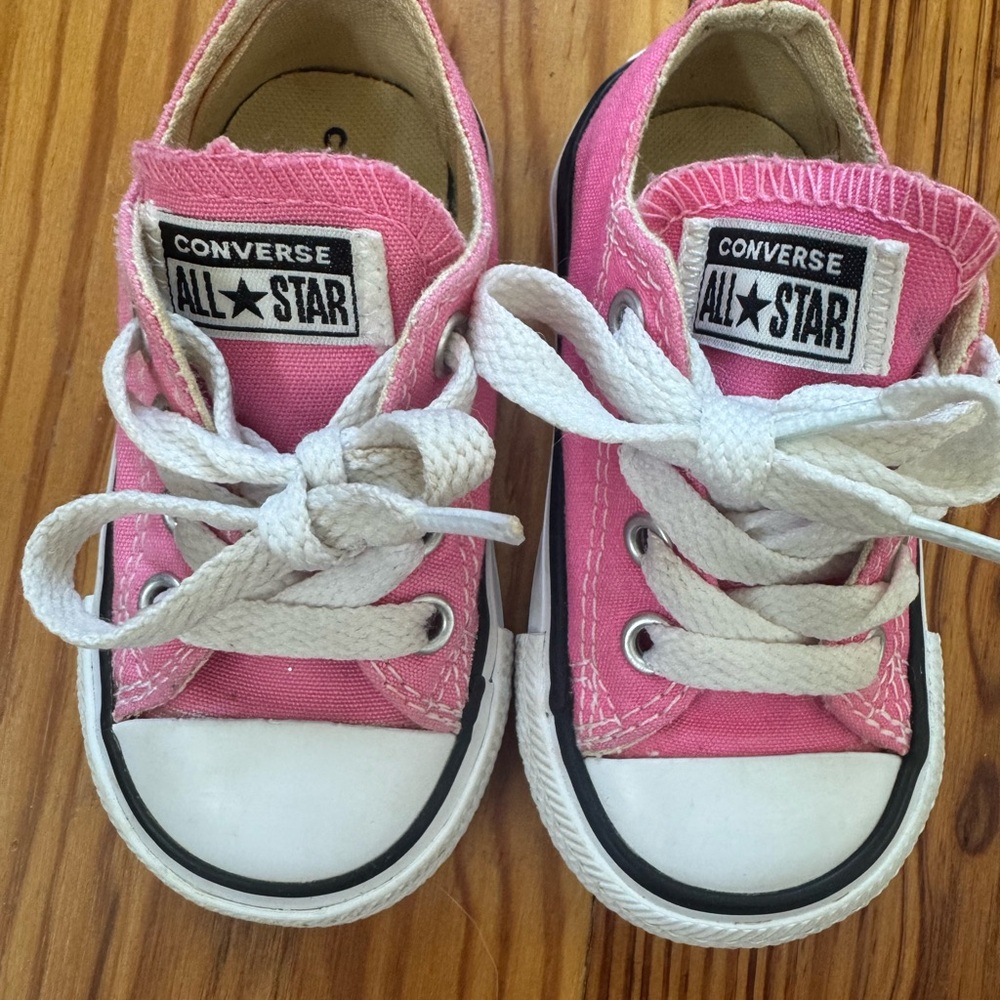 EUC Converse Kids Pink All Star Shoes